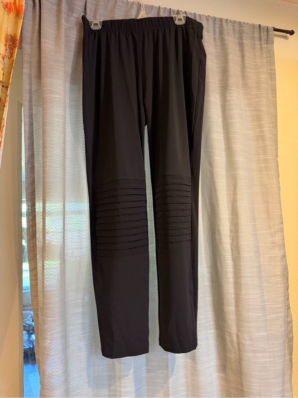NWT Black Women's Stretch Jogger Pants with Ribbed Knee Panels